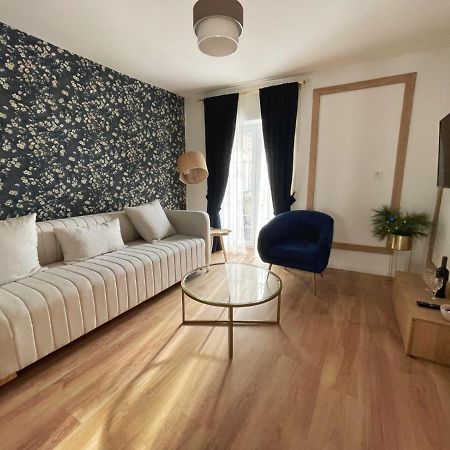 Lungomare Apartments Petrovac Zewnętrze zdjęcie