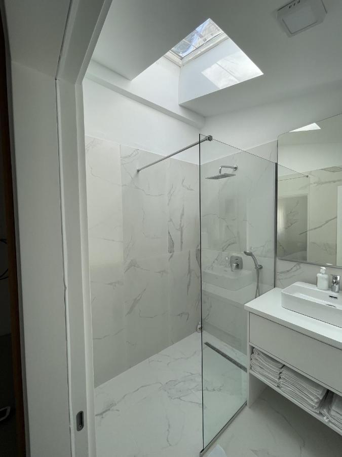 Lungomare Apartments Petrovac Zewnętrze zdjęcie